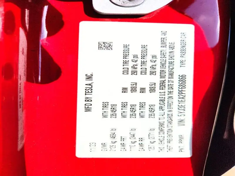 2023 TESLA MODEL 3   