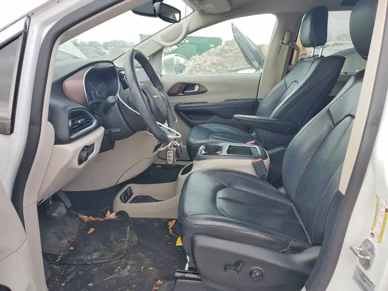 2017 CHRYSLER PACIFICA TOURING L PLUS  