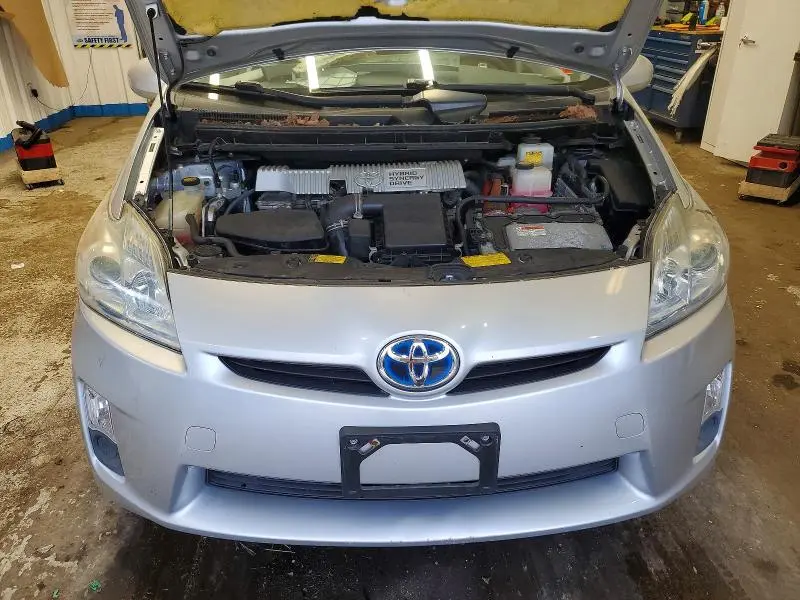 2011 TOYOTA PRIUS TWO  