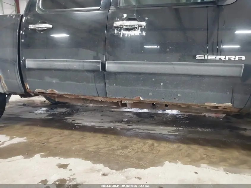 2011 GMC SIERRA 1500 SLE