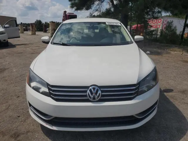 2013 VOLKSWAGEN PASSAT SE  