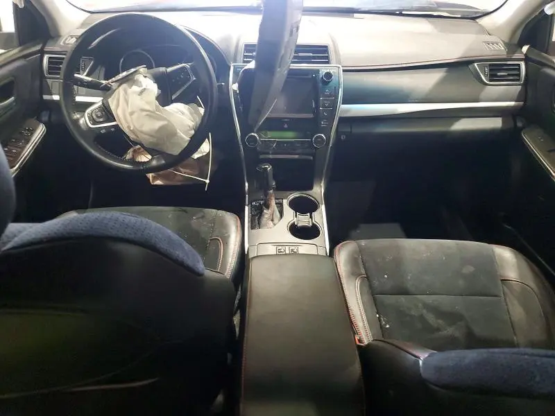 2016 TOYOTA CAMRY XSE  