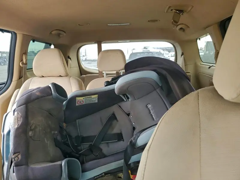 2015 KIA SEDONA LX  