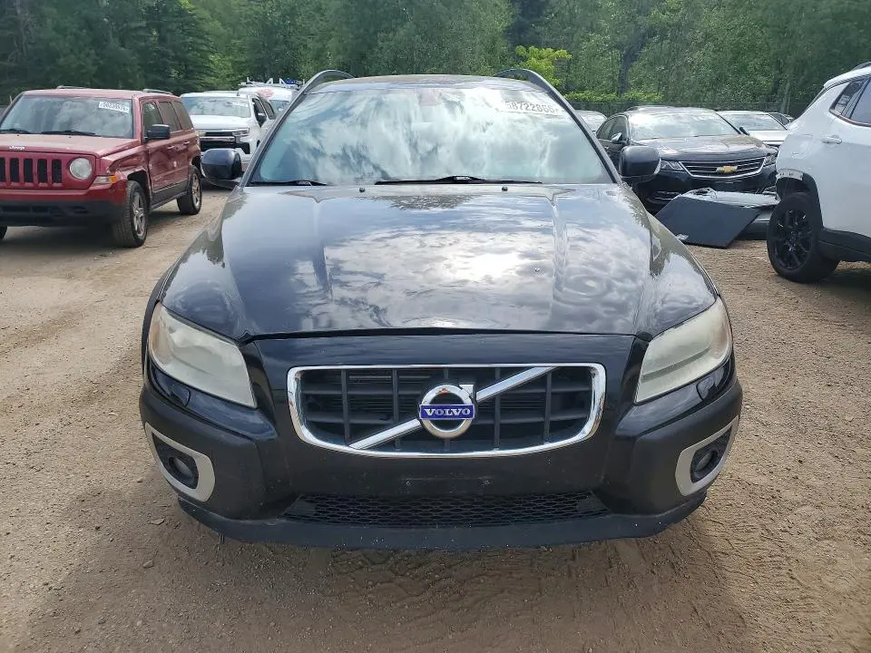2010 VOLVO XC70 3.2  
