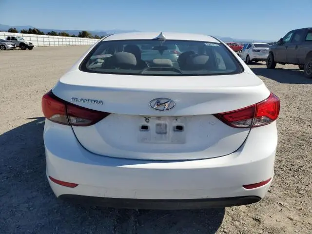 2016 HYUNDAI ELANTRA SE  