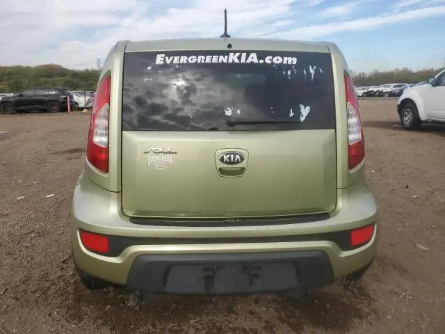 2013 KIA SOUL +  