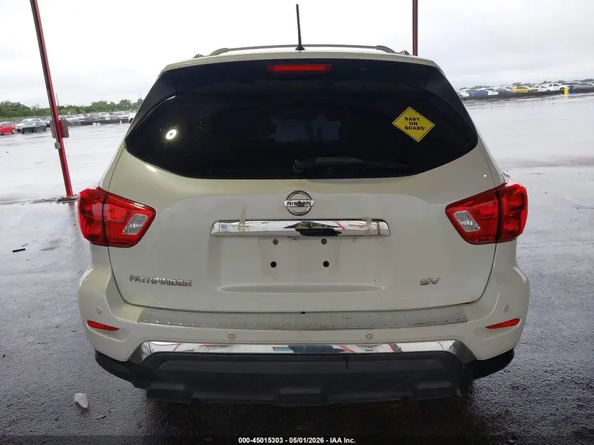 2017 NISSAN PATHFINDER SV