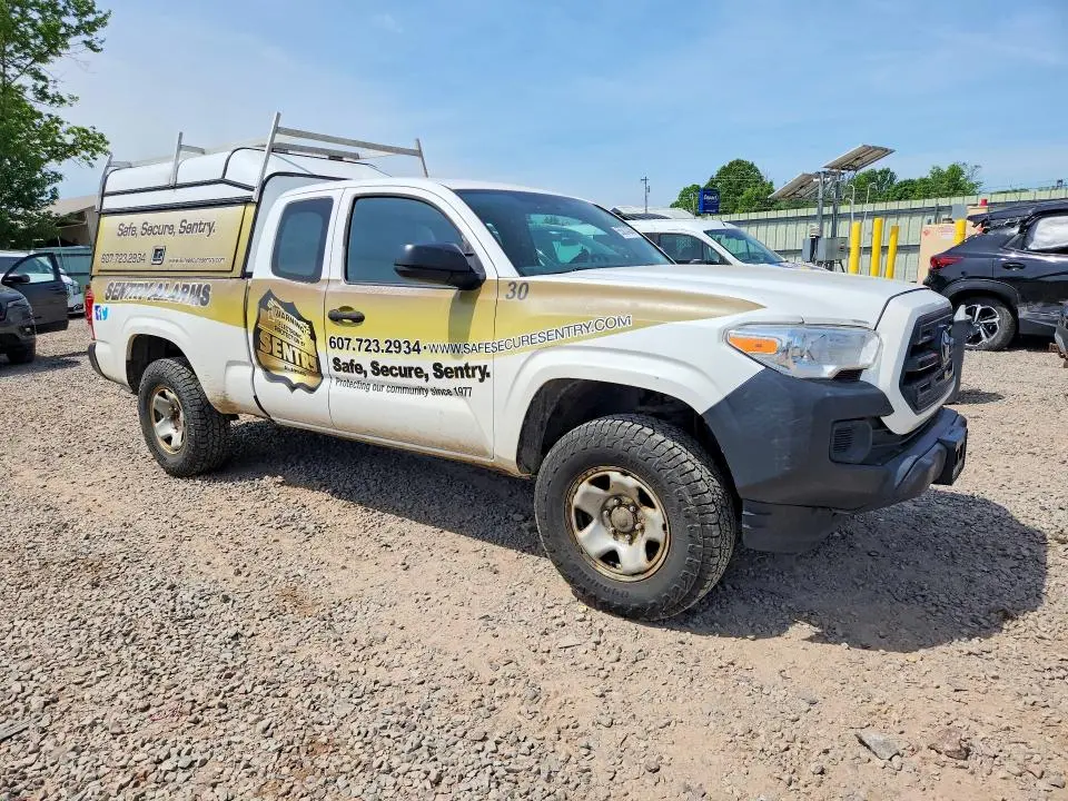 2017 TOYOTA TACOMA SR  