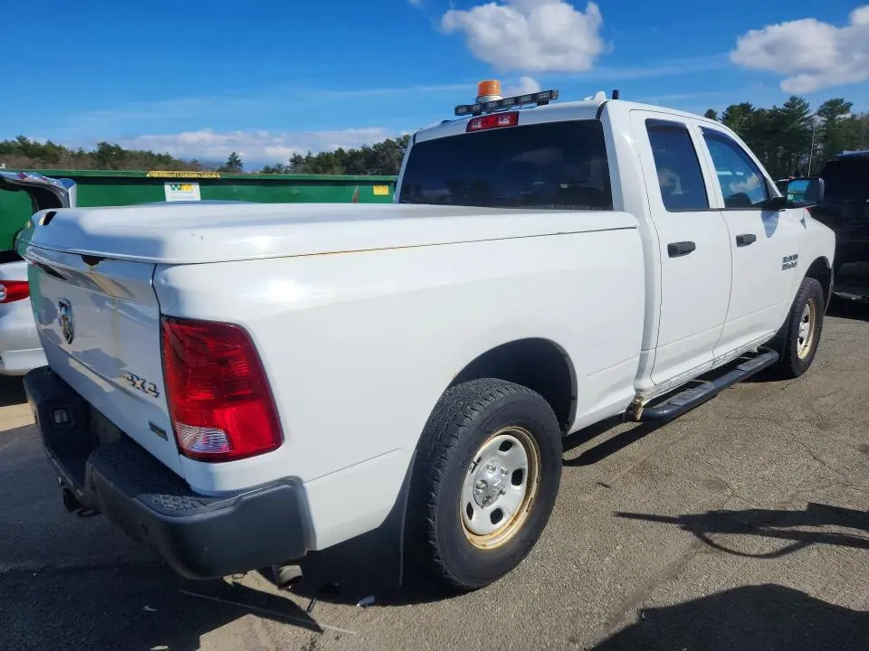 2013 RAM 1500 ST  