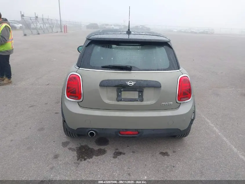 2021 MINI HARDTOP COOPER