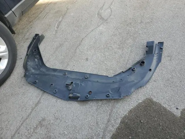 2011 CHEVROLET TRAVERSE LS  