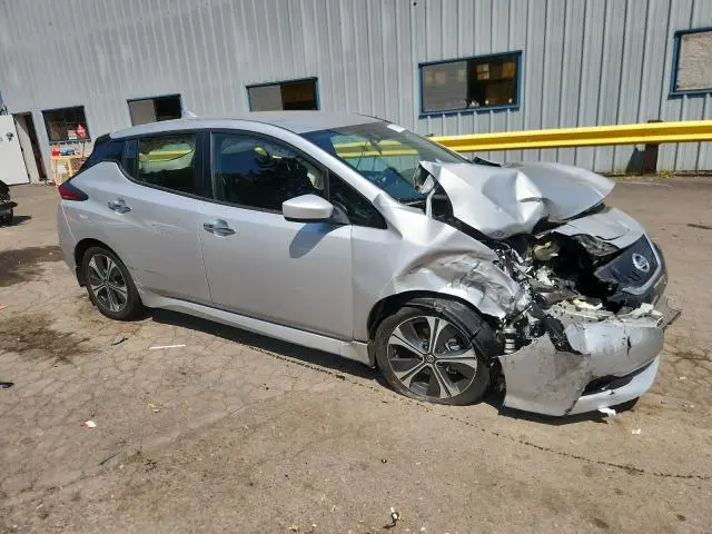 2022 NISSAN LEAF SV  