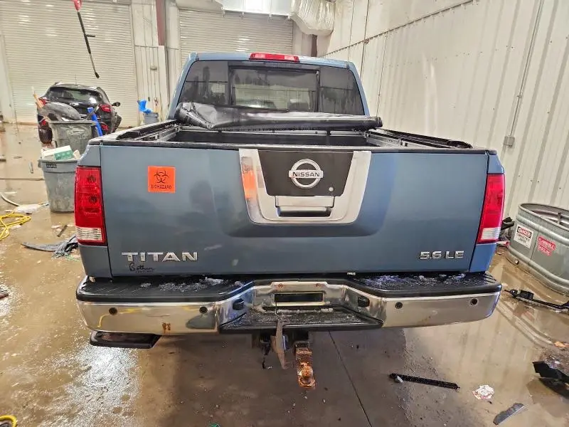 2010 NISSAN TITAN XE  