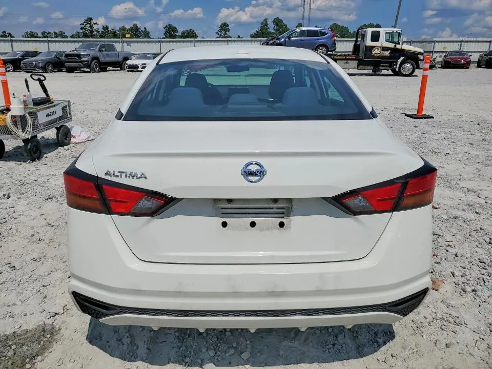 2020 NISSAN ALTIMA S  