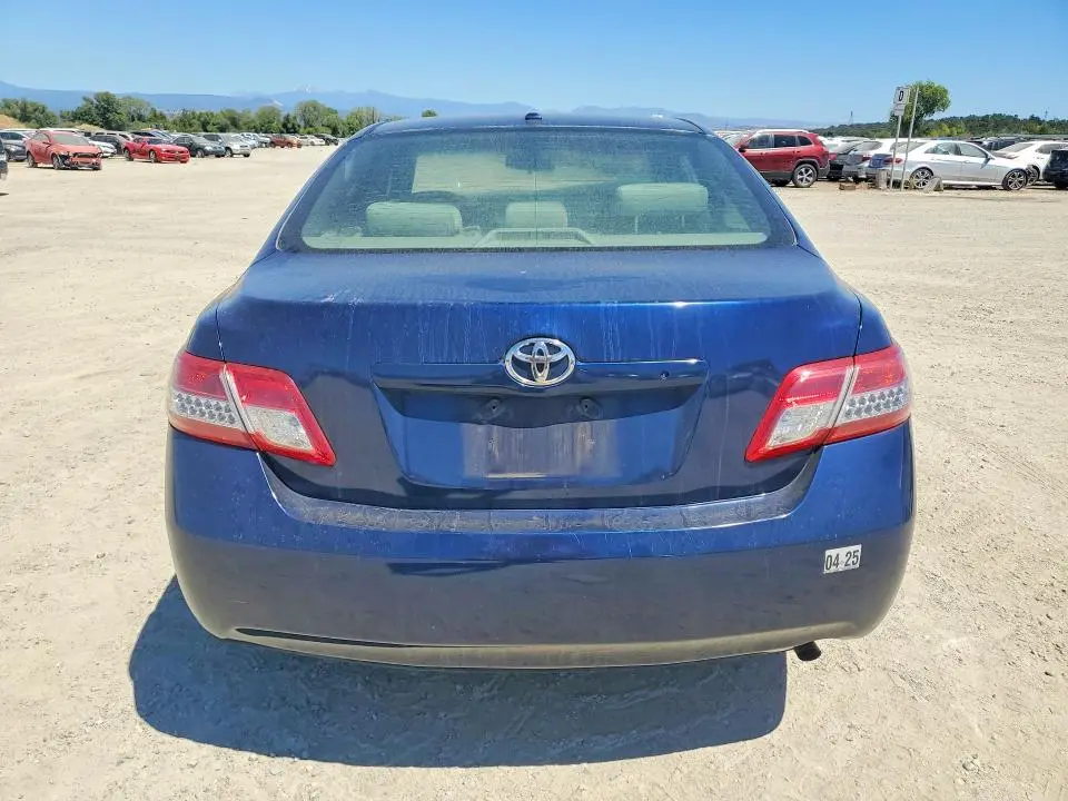2010 TOYOTA CAMRY LE  