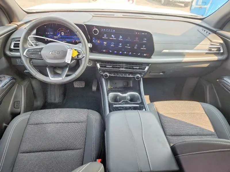 2024 CHEVROLET TRAVERSE LS  