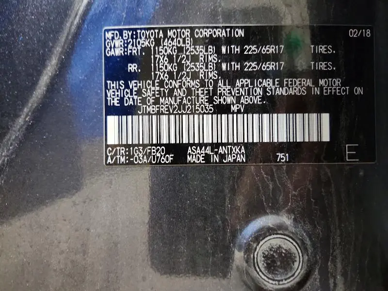 2018 TOYOTA RAV4 LE  
