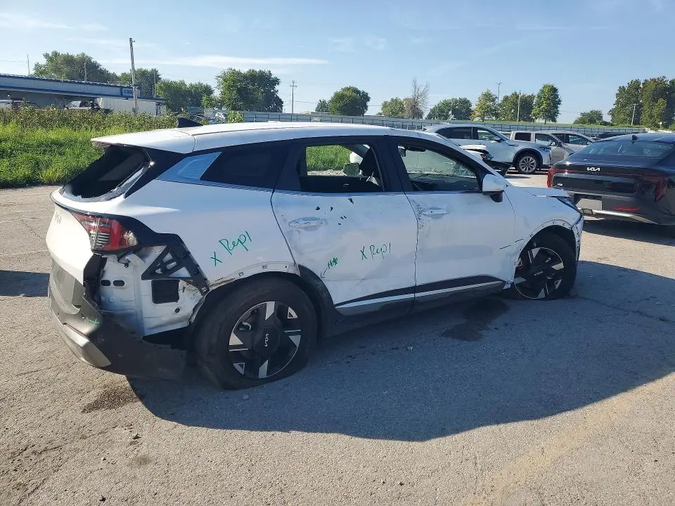 2026 KIA SPORTAGE LX  