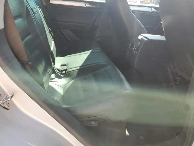 2013 VOLKSWAGEN TOUAREG V6 TDI  