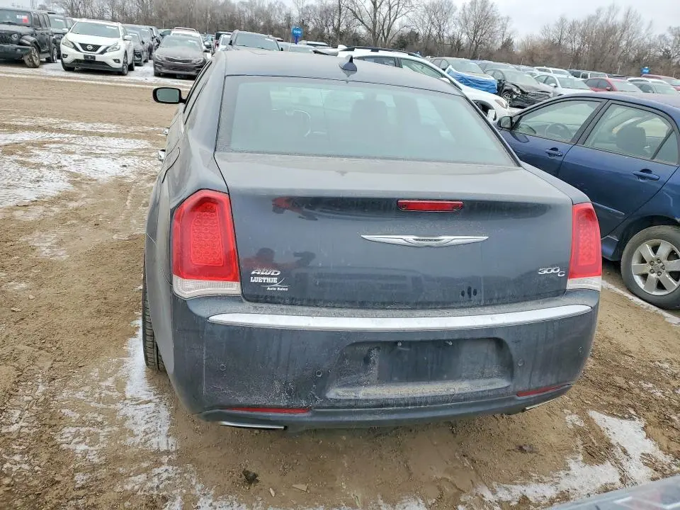 2017 CHRYSLER 300C   