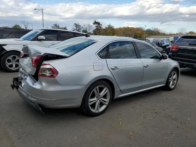 2014 VOLKSWAGEN PASSAT SE  