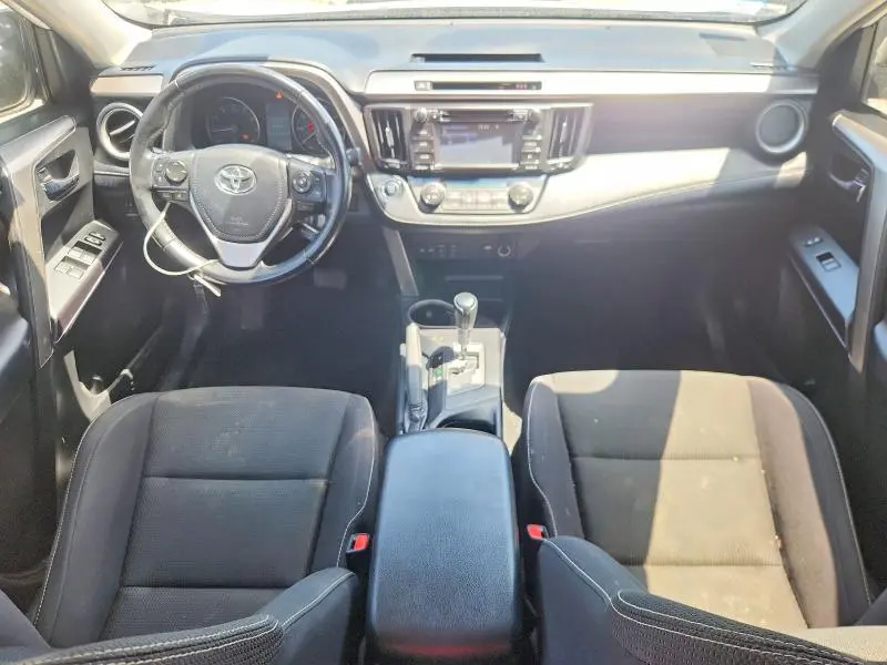 2018 TOYOTA RAV4 XLE  