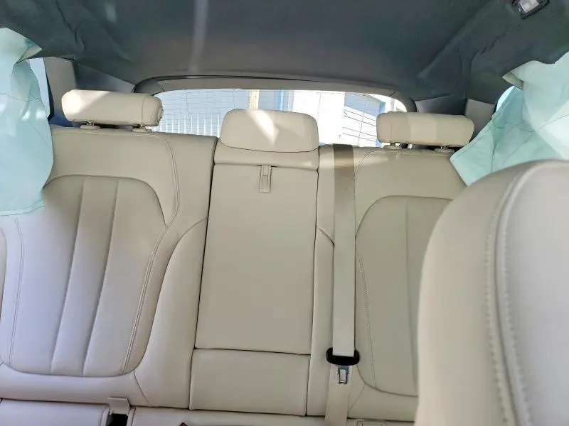 2020 BMW X5   
