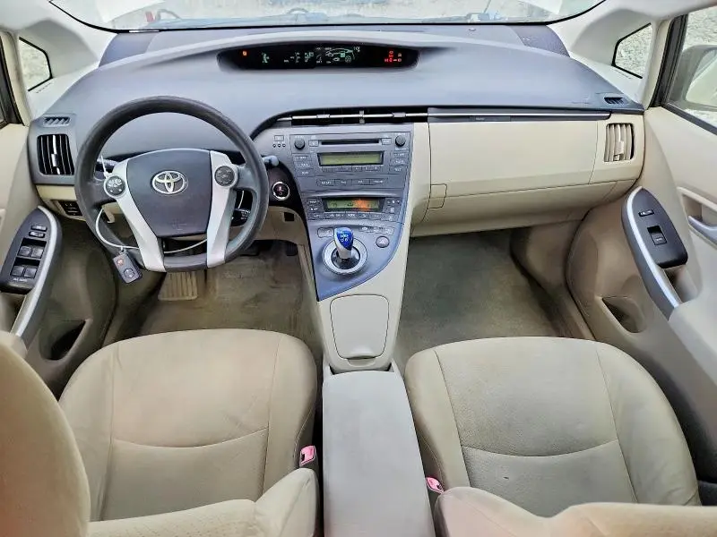2010 TOYOTA PRIUS II  