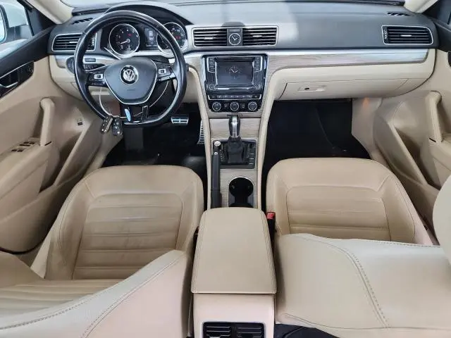 2017 VOLKSWAGEN PASSAT SEL PREMIUM  