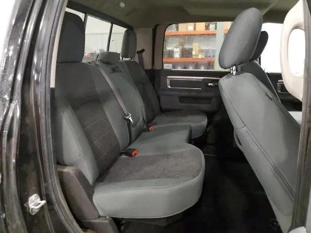 2018 RAM 1500 SLT  