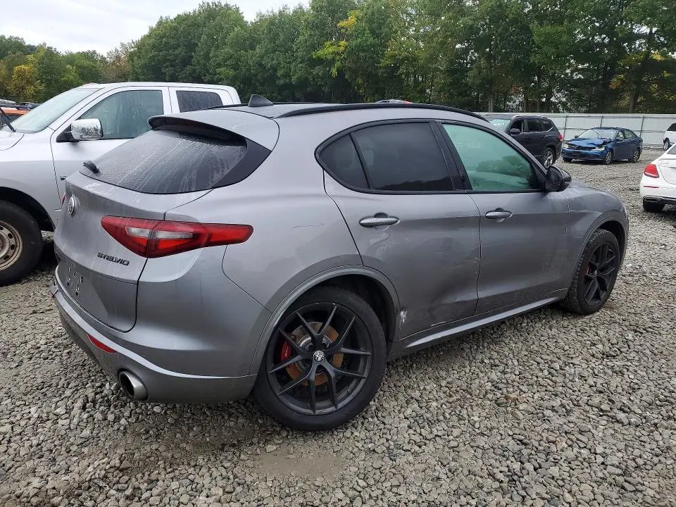 2021 ALFA ROMEO STELVIO TI  