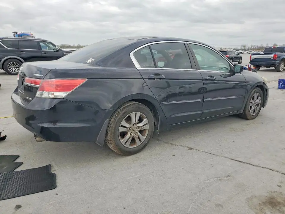 2012 HONDA ACCORD SE  