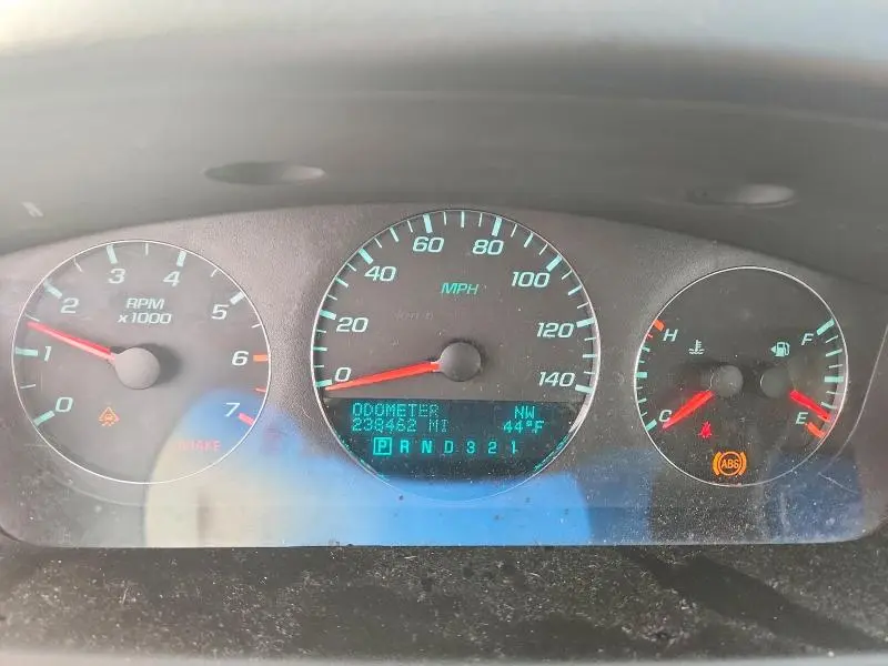 2010 CHEVROLET IMPALA LT  