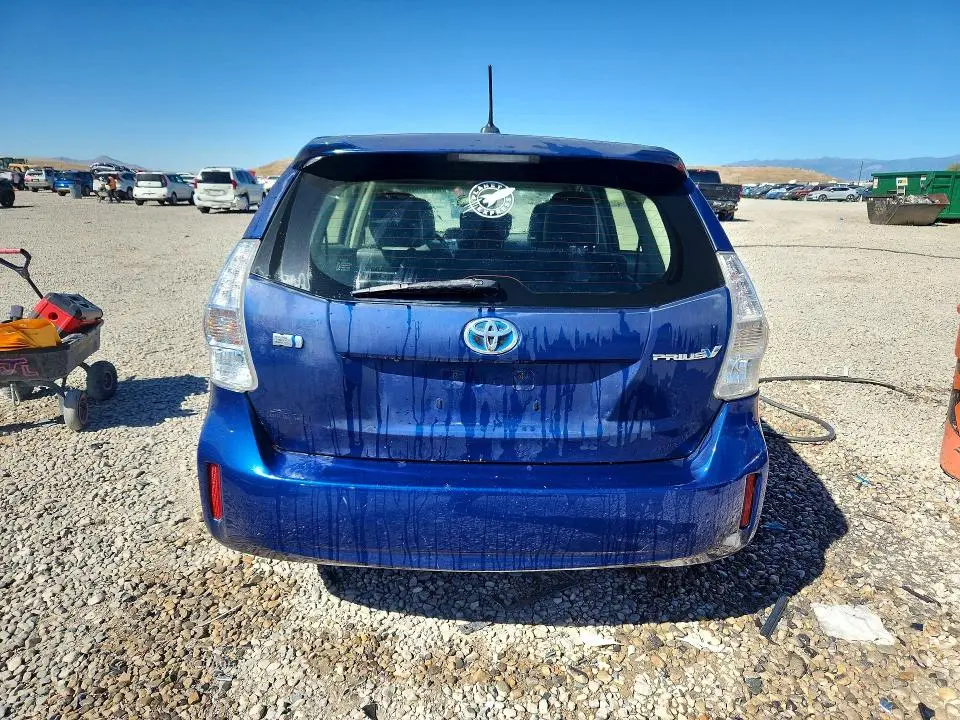 2013 TOYOTA PRIUS V FIVE  