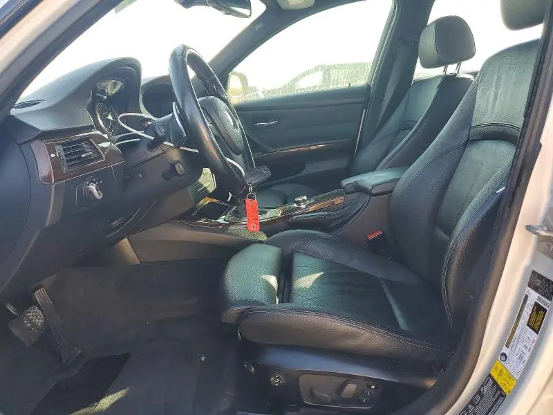 2011 BMW 335 XI  