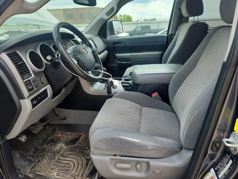 2010 TOYOTA TUNDRA CREWMAX SR5  