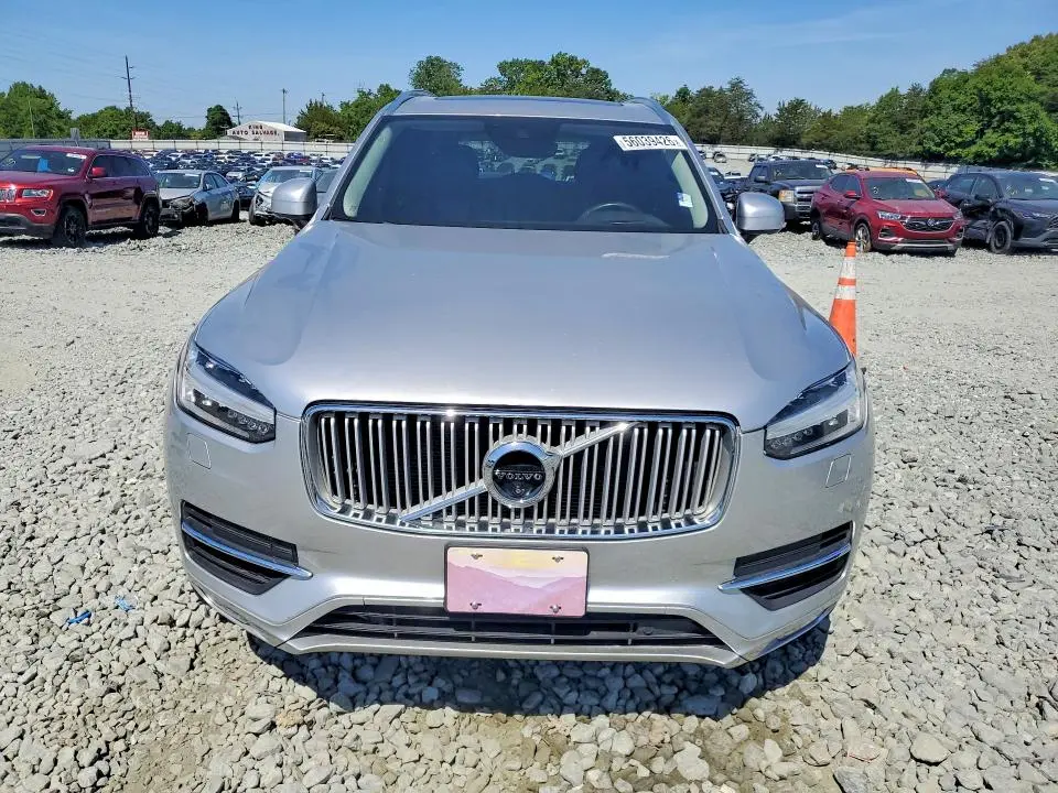 2018 VOLVO XC90 T6  