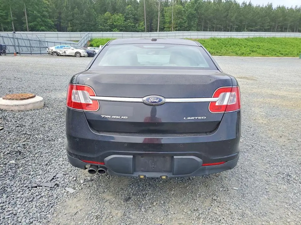 2011 FORD TAURUS LIMITED  
