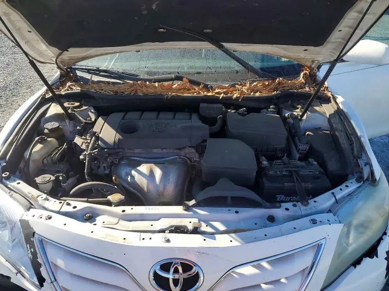 2011 TOYOTA CAMRY BASE  