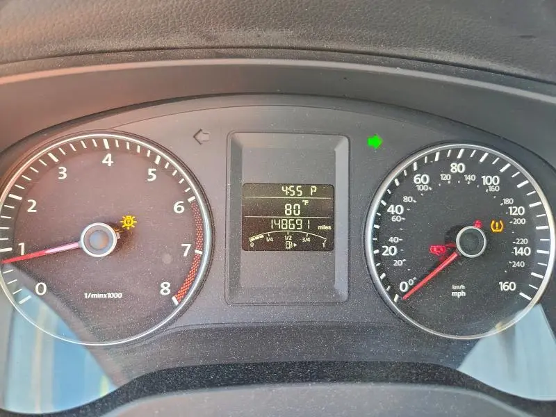 2012 VOLKSWAGEN JETTA SE  