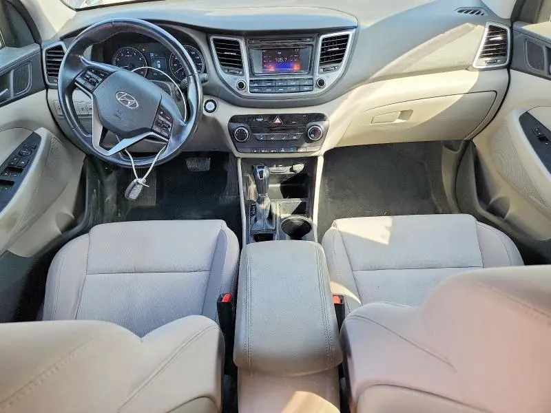2016 HYUNDAI TUCSON SPORT  