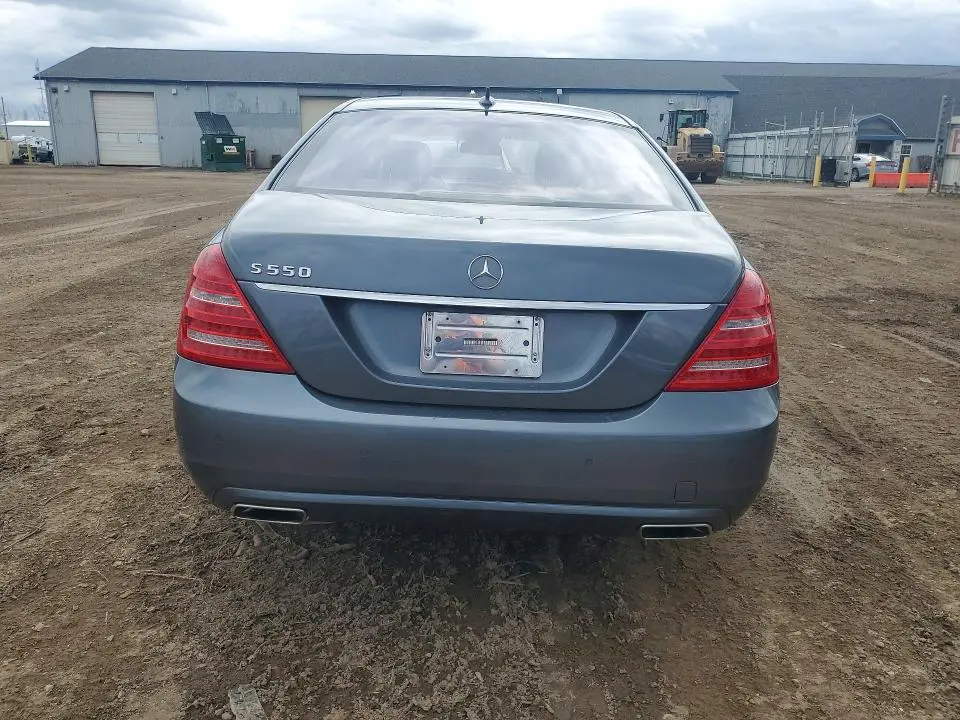 2011 MERCEDES-BENZ S 550  