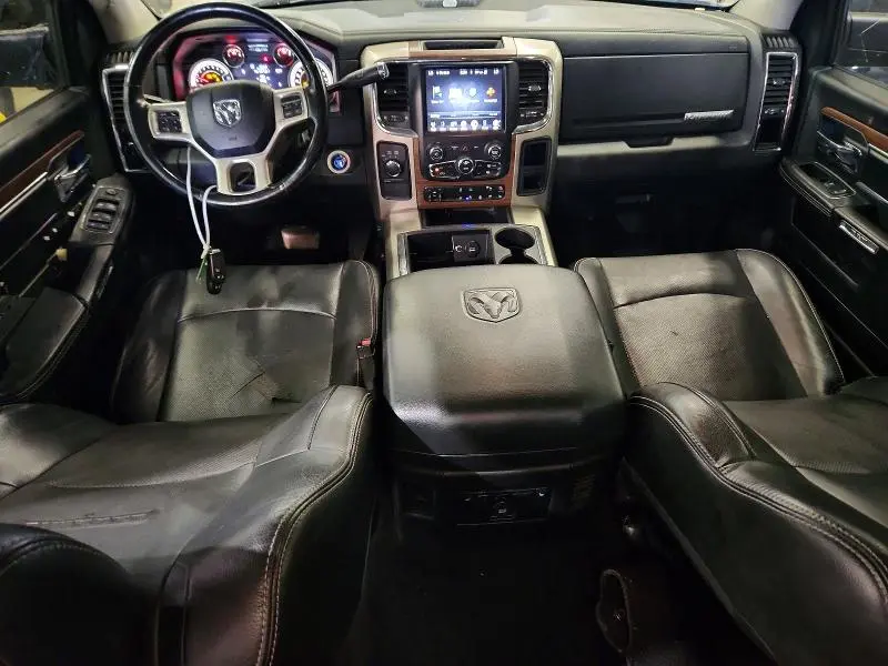 2013 RAM 2500 LARAMIE  