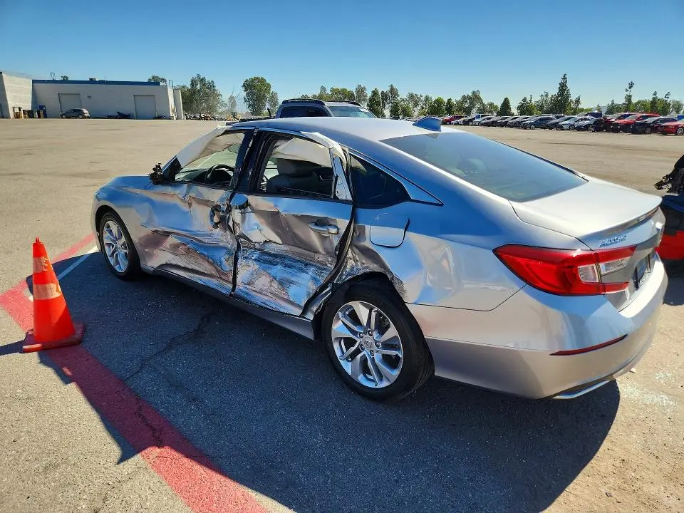 2020 HONDA ACCORD LX  