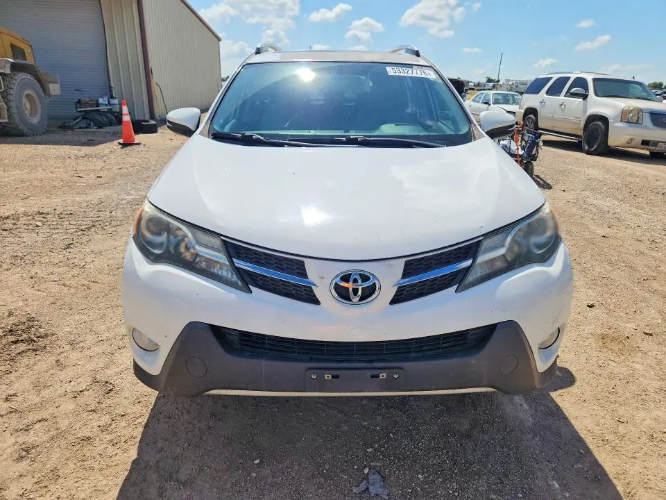 2015 TOYOTA RAV4 XLE  