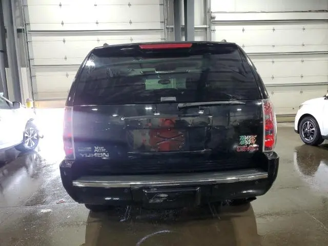 2010 GMC YUKON DENALI  