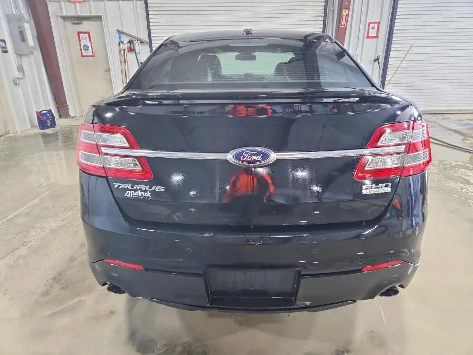 2016 FORD TAURUS SHO  