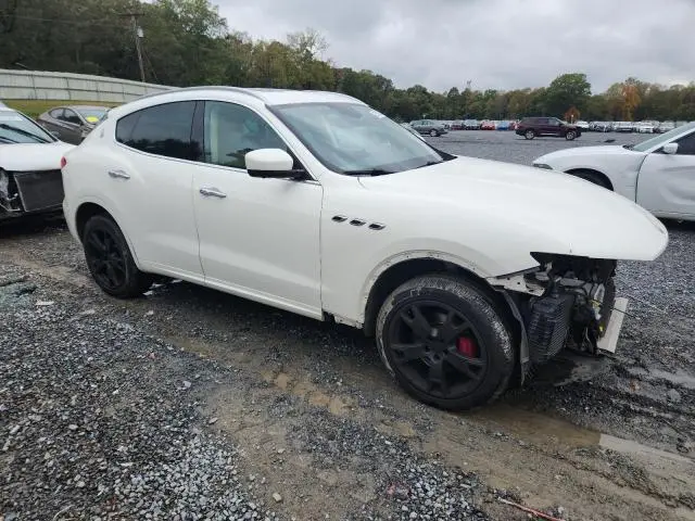 2017 MASERATI LEVANTE   