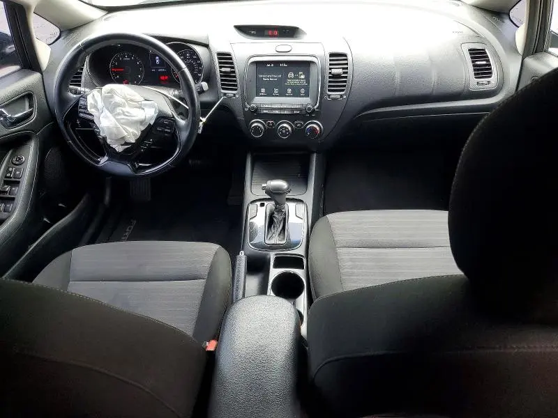 2018 KIA FORTE S  