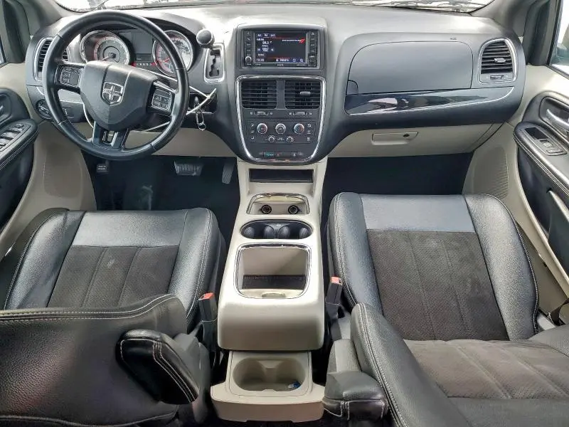 2020 DODGE GRAND CARAVAN SXT  